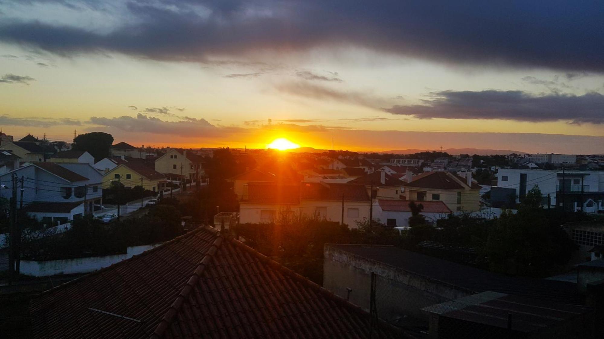 Lolik Villa Sobreda ภายนอก รูปภาพ